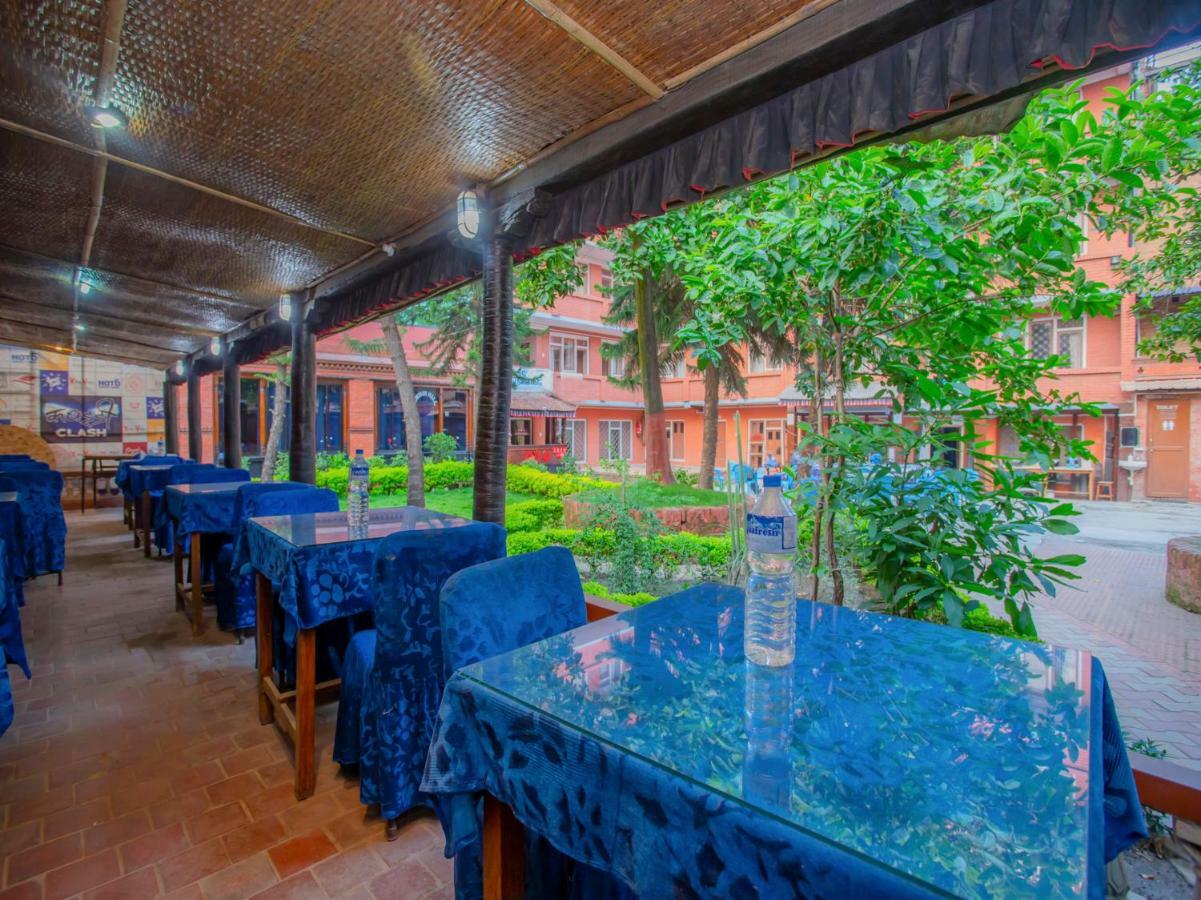 Hotel Sweet Home Bhatgoan Exterior foto